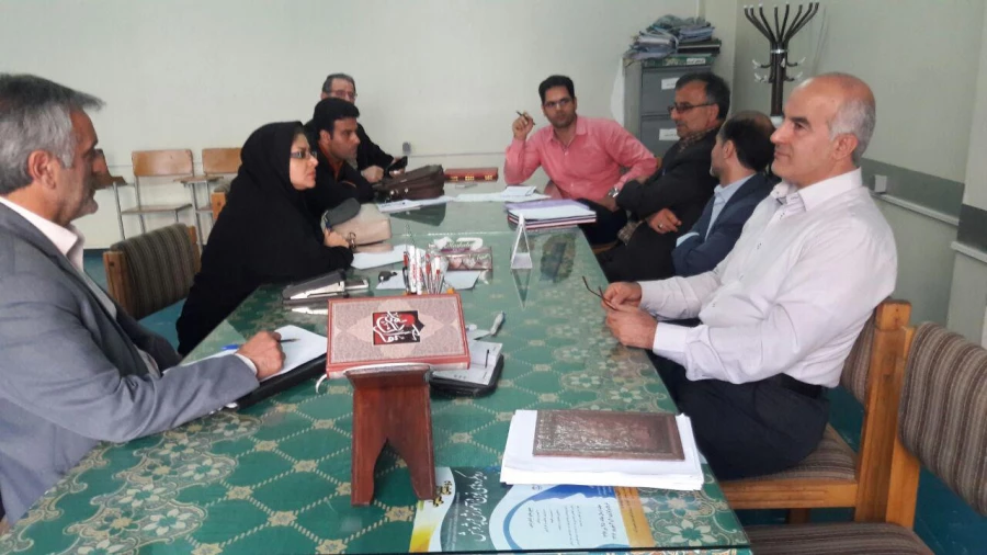 جلسه ستاد کارورزی با حضوراستادان محترم درس کارورزی