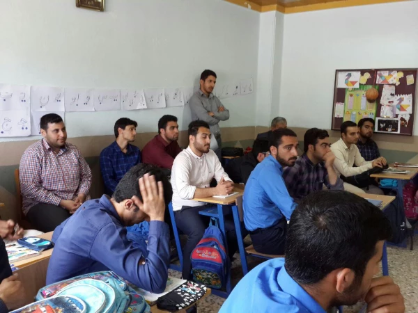 بازدید دانشجو معلمان رشته علوم تربیتی گرایش آموزش ابتدایی از مدارس چندپایه منطقه بندپی غربی شهرستان بابل