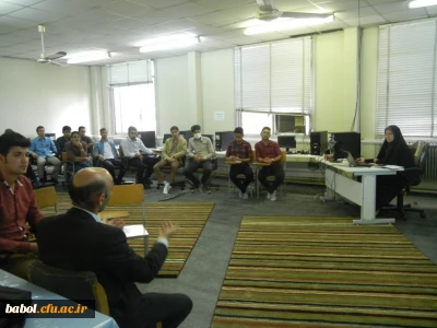 برگزاری کارگاه آموزشی تخصصی  نرم افزار جئوجبرا برای دانشجویان رشته ریاضی