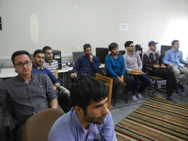 کارگاه آموزشی تخصصی  نرم افزار جئوجبرا برای دانشجویان رشته ریاضی