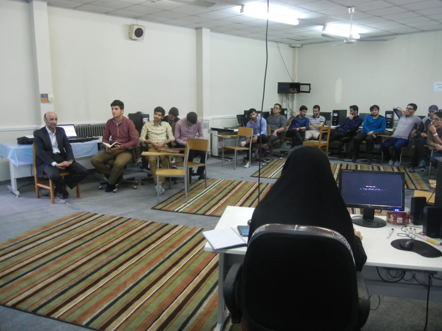 کارگاه آموزشی تخصصی  نرم افزار جئوجبرا برای دانشجویان رشته ریاضی