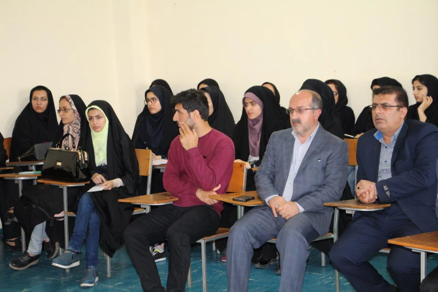 برگزاری اولین سمینار علمی_تخصصی انجمن علمی علوم تربیتی دانشجومعلمان دانشگاه فرهنگیان استان مازندران در مرکز