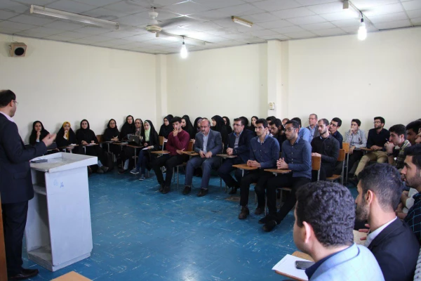 برگزاری اولین سمینار علمی_تخصصی انجمن علمی علوم تربیتی دانشجومعلمان دانشگاه فرهنگیان استان مازندران در مرکز