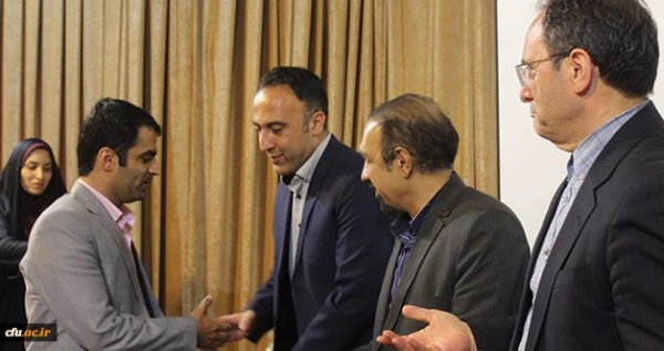 کسب عنوان برترمحتوای الکترونیکی آموزشی استاد ادریس ناصری نژاد (مدرس مرکز) در دانشگاه فرهنگیان