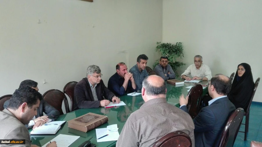 دومین جلسه  مشاوران مرکز شهید رجائی بابل