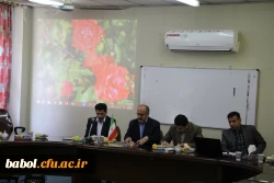 نشست صمیمی مسئول محترم نظارت و ارزیابی  و پژوهش مدیریت امور پردیس های استان با کارکنان مرکز