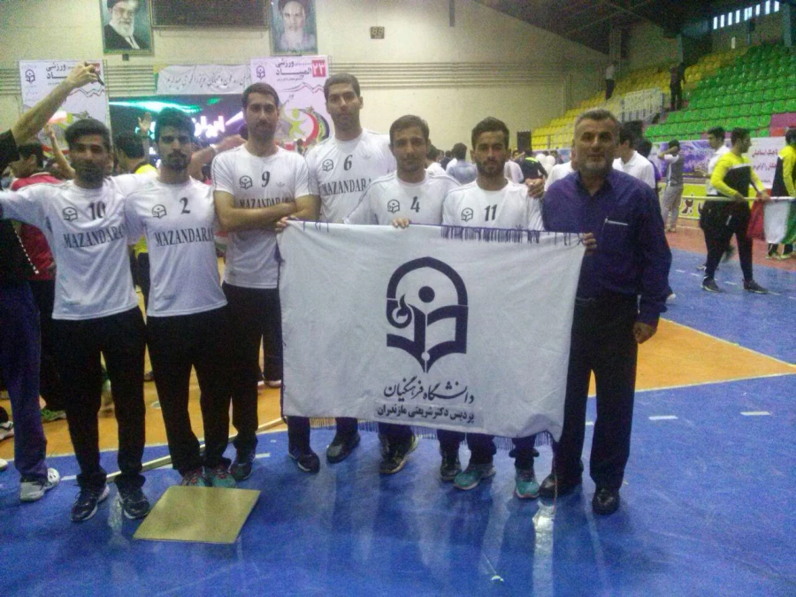 کسب مقام قهرمانی تیم  کشتی  مازندران در المپیاد ورزشی دانشجویان دانشگاه فرهنگیان  در اراک