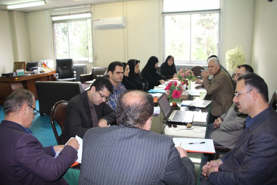 جلسه تخصصی کارشناسان آموزش دانشگاه فرهنگیان استان مازندران در مرکز