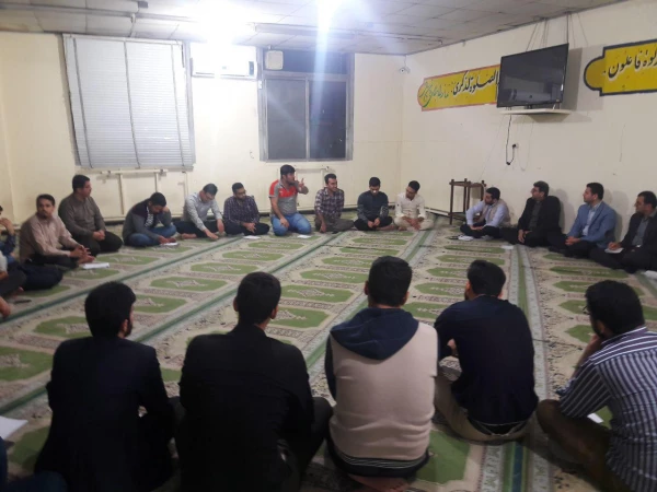 جلسه ی شورای صنفی مرکز به همراه مسولین مرکز با نمایندگان خوابگاه ها