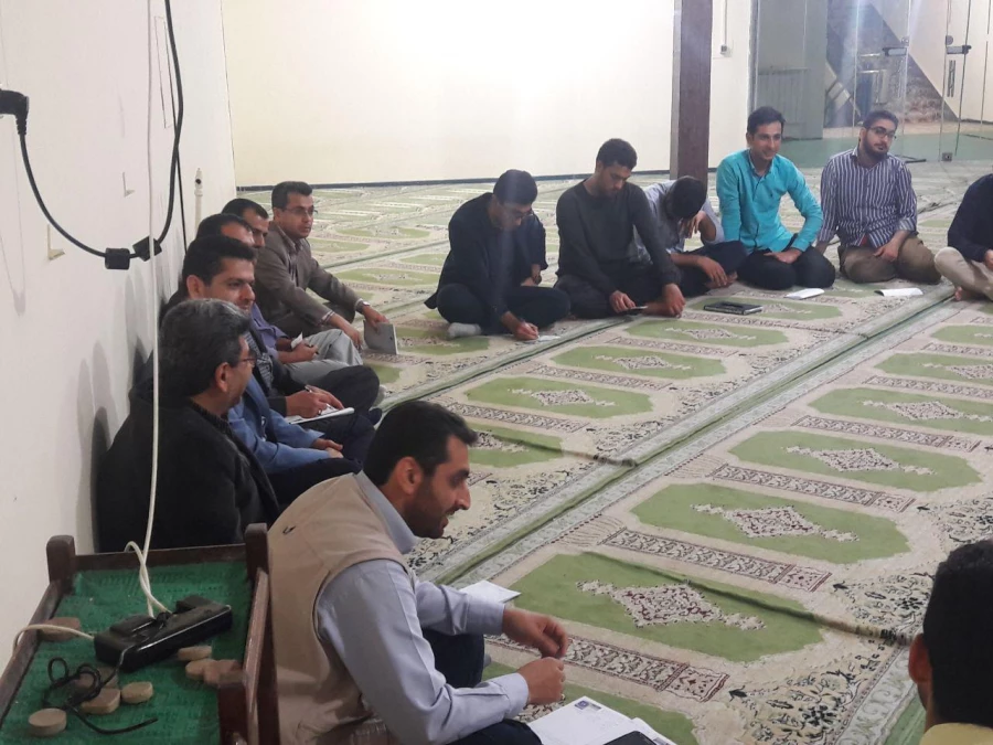 جلسه ی شورای صنفی مرکز به همراه مسولین مرکز با نمایندگان خوابگاه ها