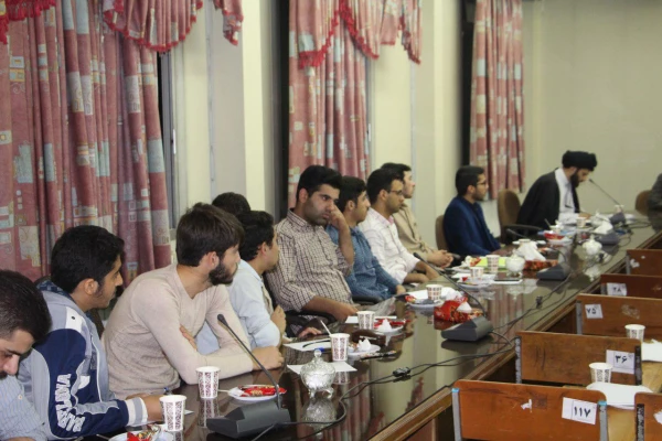 برگزاری میزگرد تخصصی واکاوی حماسه عاشورا