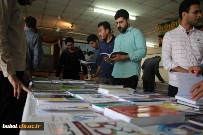 نمایشگاه کتاب جدیدالتالیف در مرکز