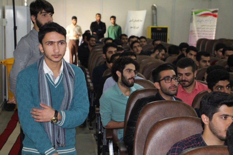 گرامیداشت هفته بسیج  در مرکز