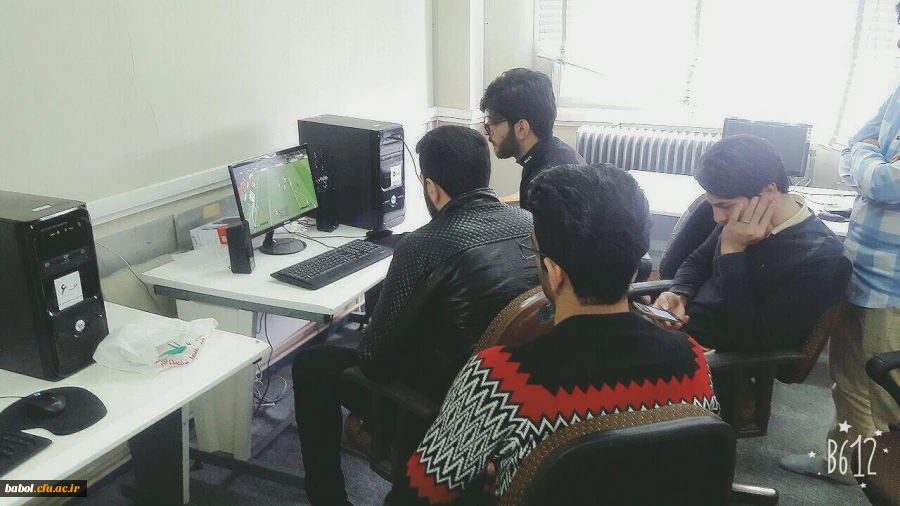 مسابقات بازی های رایانه ای Pes دانشجو معلمان