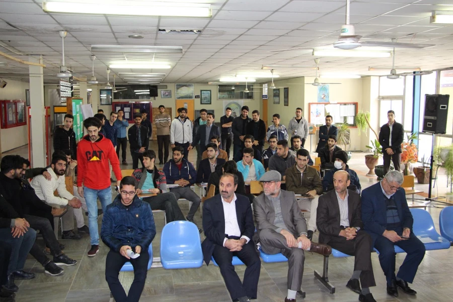 برگزاری تریبون آزاد دانشجویی