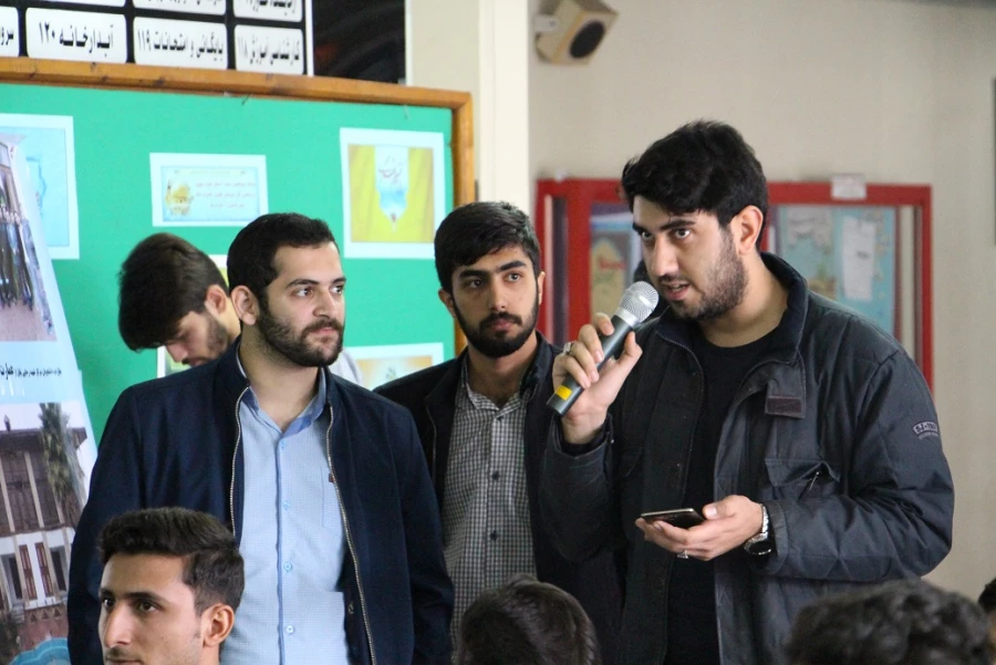 برگزاری تریبون آزاد دانشجویی