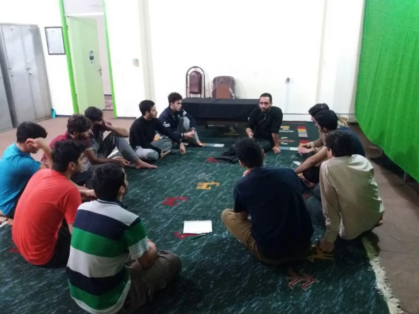 سلسله جلسه آشنایی با سلامت و طب با حضور استاد غلامی متخصص طب اسلامی