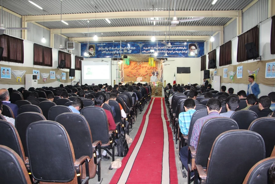 برگزاری یادواره 33 شهید والامقام مرکز