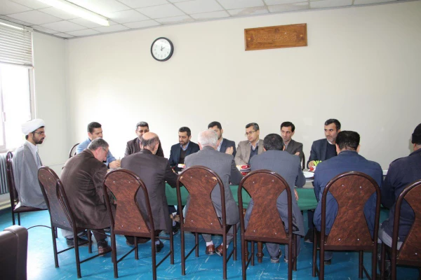 جلسه تقدیر و تشکر از استادان و همکاران مرکز