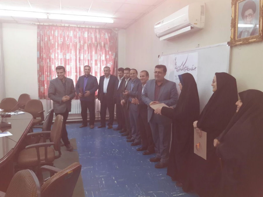 اولین جلسه شورای نظارت و ارزیابی دانشگاه فرهنگیان استان مازندران در سال1397 - مرکز بابل