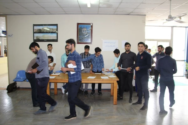 انتخابات انجمن اسلامی دانشجو معلمان در مرکز