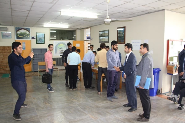 انتخابات انجمن اسلامی دانشجو معلمان در مرکز