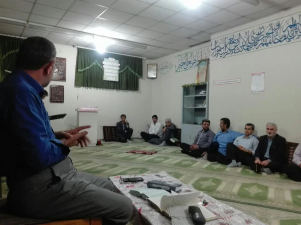 برگزاری دوره بالندگی «آشنایی با نظام تربیتی اسلام بر اساس قرآن و احادیث»