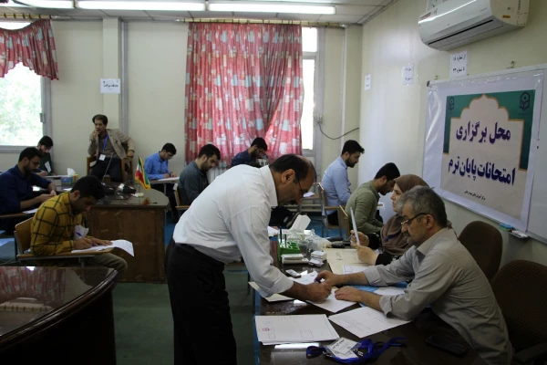 بازدید آقای دکتر کساییان مدیریت محترم امور پردیس های دانشگاه فرهنگیان استان مازندران از برگزاری امتحانات در مرکز