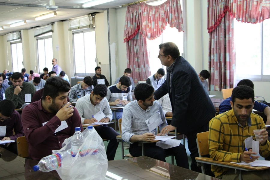 بازدید آقای دکتر کساییان مدیریت محترم امور پردیس های دانشگاه فرهنگیان استان مازندران از برگزاری امتحانات در مرکز