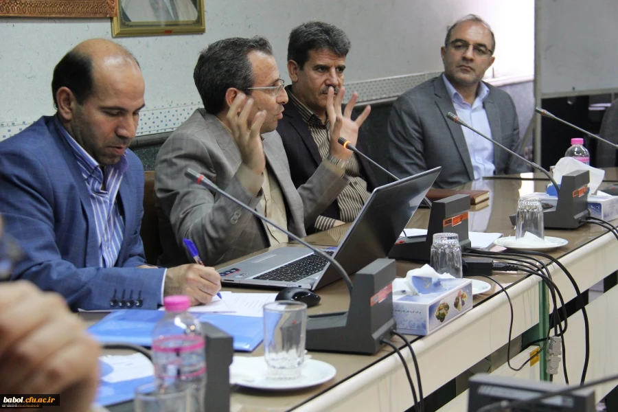 شیوه نامه های پژوهشی، شاخص اعتبار نشریات علمی، آشنایی با پایگاه های اطلاعاتی دانشگاه