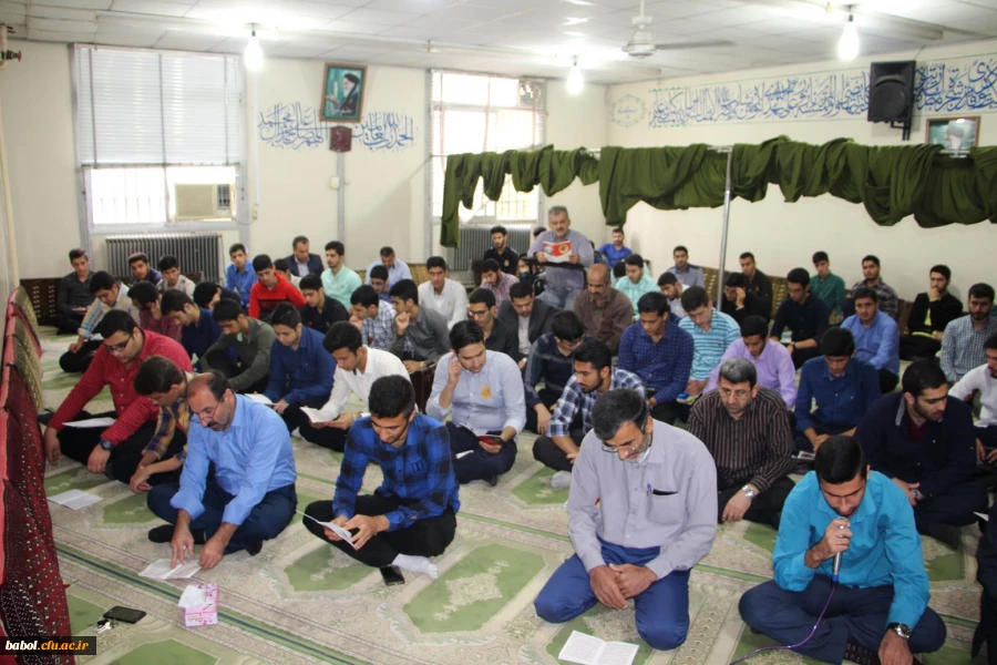 مراسم معنوی زیارت عاشورا