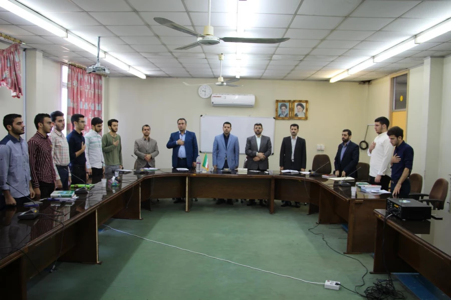 برگزاری جلسات  توجیهی برای دانشجو معلمان جدید الورود