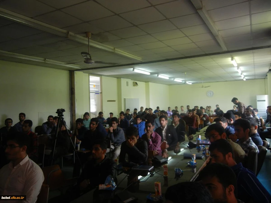 کارگاه تخصصی " تاثیر فضای مجازی بر سلامت روان جوانان و نوجوانان "