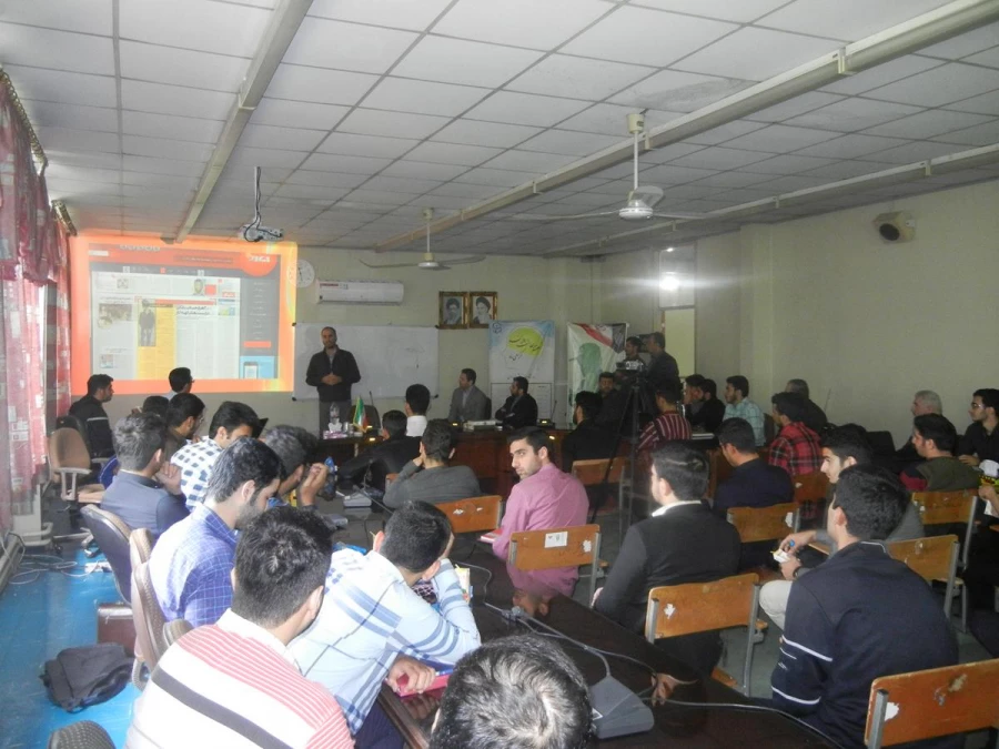 کارگاه تخصصی " تاثیر فضای مجازی بر سلامت روان جوانان و نوجوانان  "