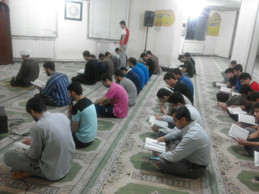 ویژه برنامه تلاوت نور