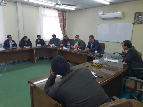 دانشجو معلمان گرامی بازوهای توانمند دانشگاه به منظور پیشبرد اهداف نظام مقدس جمهوری اسلامی ایران  هستند.