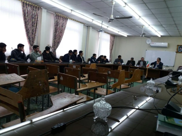 دانشجو معلمان گرامی بازوهای توانمند دانشگاه به منظور پیشبرد اهداف نظام مقدس جمهوری اسلامی ایران  هستند.