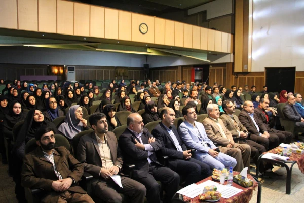 مراسم تقدیر از پژوهشگران