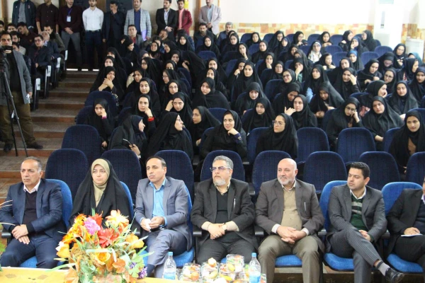 همایش استانی تربیت معلم تحول آفرین در سایه مدیریت جهادی و مشارکت همگانی