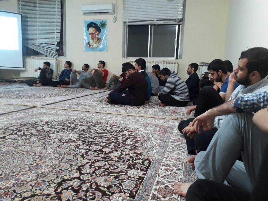 برگزاری کارگاه آموزشی مقاوم سازی سبک زندگی در برابر سبک زندگی مجازی