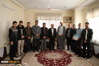 به مناسبت ایام الله دهه فجر 
بازدید از خانواده شهید علی اعظم حسن نژاد  از دانش آموختگان مرکز آموزش عالی شهید رجایی بابل