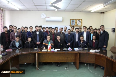 برگزاری نشست صمیمی سرپرست و کارشناسان مرکز با دانشجومعلمان جدیدالورود بهمن 97