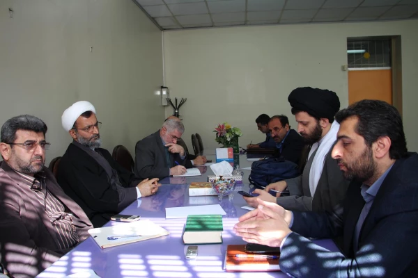 موضوع: شاخص های تربیت اسلامی همراه با آسیب شناسی فعالیتهای فرهنگی