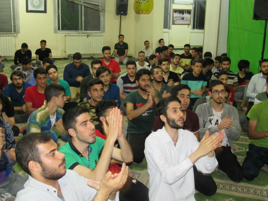 جشن بزرگ دانشجویی نیمه شعبان