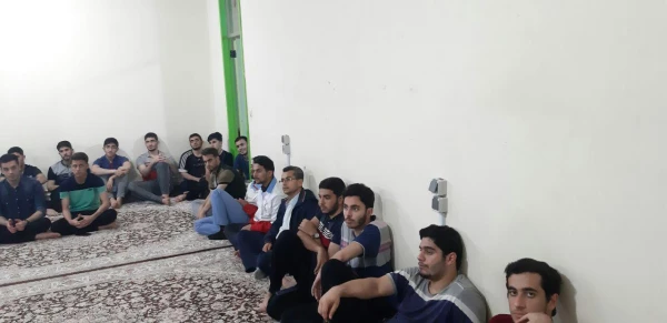 کانون هلال احمر مرکز آموزش عالی شهید رجایی بابل برگزار نمود:
(( دوره آموزش کمک های اولیه  )) 5