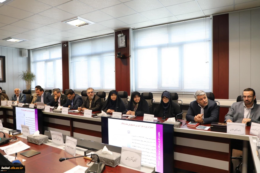تاکید اعضای کمیسیون آموزش وتحقیقات بر اولویت حمایت و حل مشکلات دانشگاه فرهنگیان 2