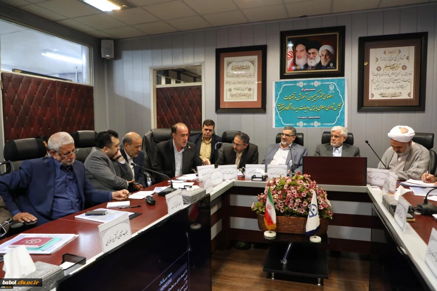 تاکید اعضای کمیسیون آموزش وتحقیقات بر اولویت حمایت و حل مشکلات دانشگاه فرهنگیان 3