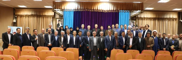 نشست صمیمی هم اندیشی و تبادل نظر پیرامون تربیت معلم با حضور هیات رئیسه، شورای مدیران و روسای پیشین دانشگاه فرهنگیان برگزار شد 2