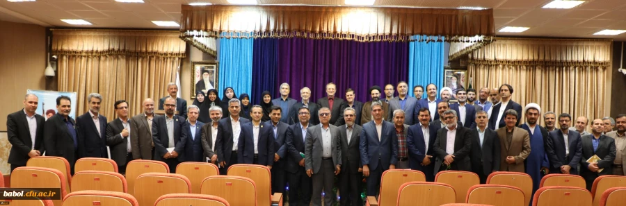 نشست صمیمی هم اندیشی و تبادل نظر پیرامون تربیت معلم با حضور هیات رئیسه، شورای مدیران و روسای پیشین دانشگاه فرهنگیان برگزار شد 2