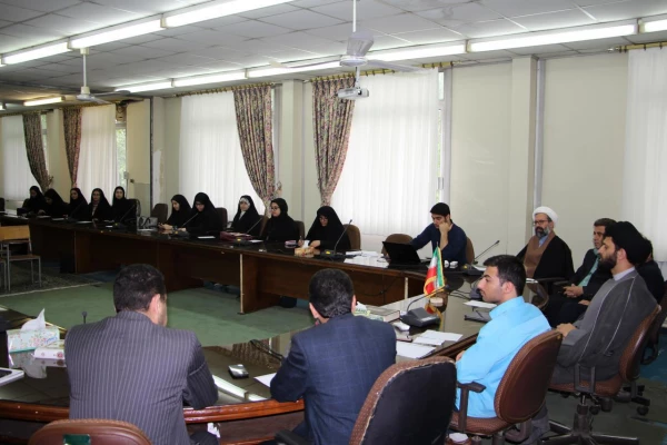 برگزاری میز گرد تخصصی معیار های ازدواج و انتخاب همسر